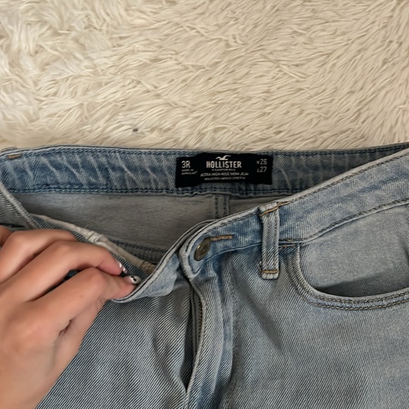 Holster Jeans! Light blue wash rips at bottom! Super comfy - Picture 3 of 3